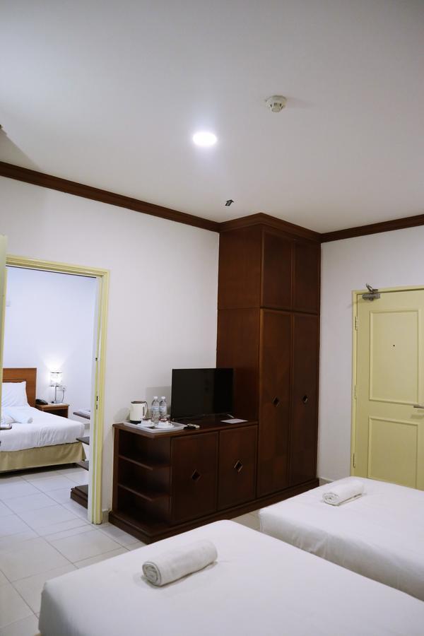 Hotel Amara Subang Jaya Exterior photo